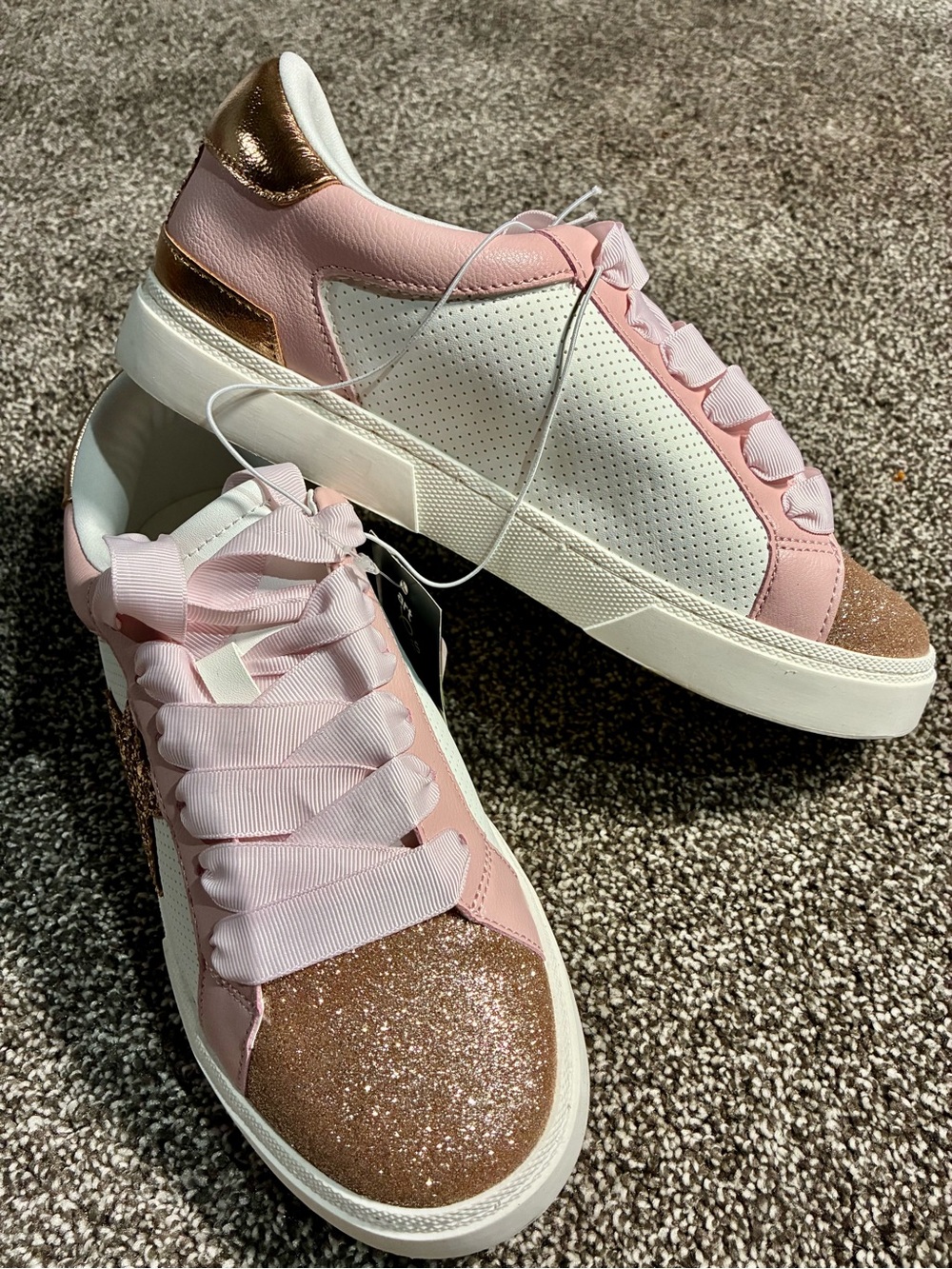 art class Pink, White & Gold Glitter Toe Kids Sneakers